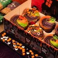 6/12 Cupcake Display Box - Halloween - Single Alternative Image