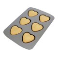 PME 6 Cup Heart Pan Alternative Image