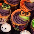 Assorted Spooky Eyes Sugar Decorations Alternative Image