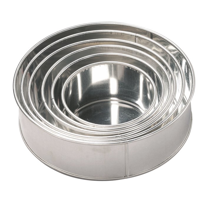 Invicta Round Cake Tin 152mm (6'')